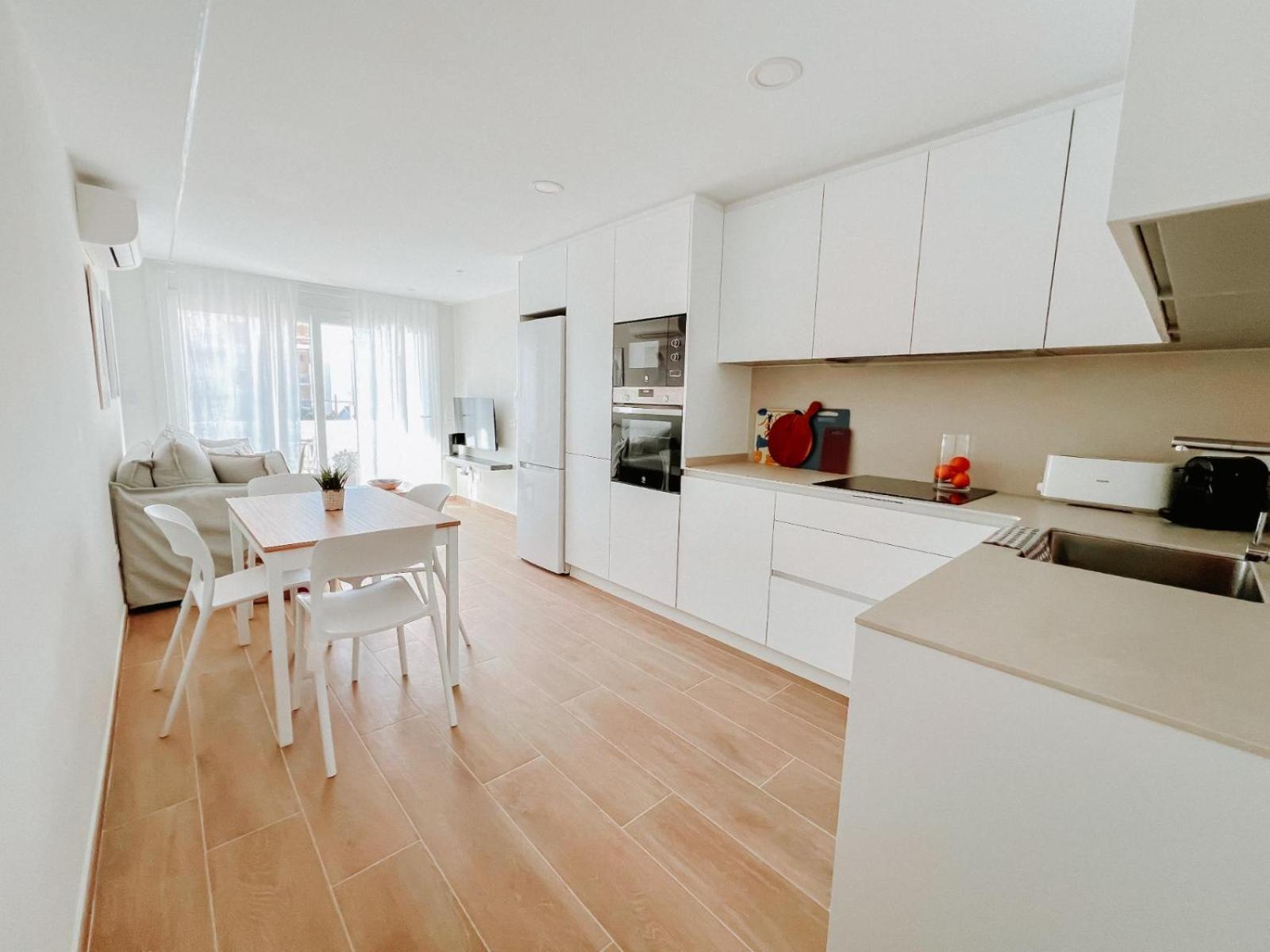 Femina Blue Apartment Кембрилс Екстериор снимка