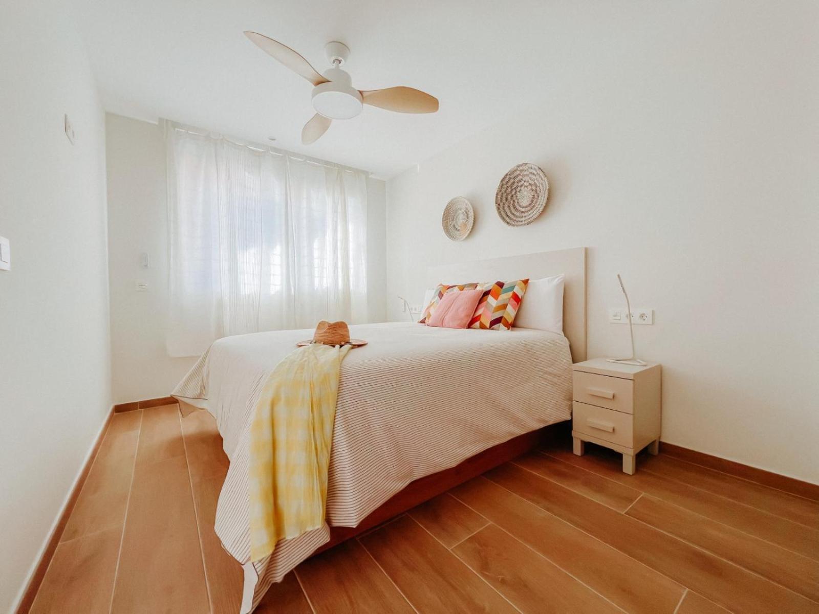 Femina Blue Apartment Кембрилс Екстериор снимка